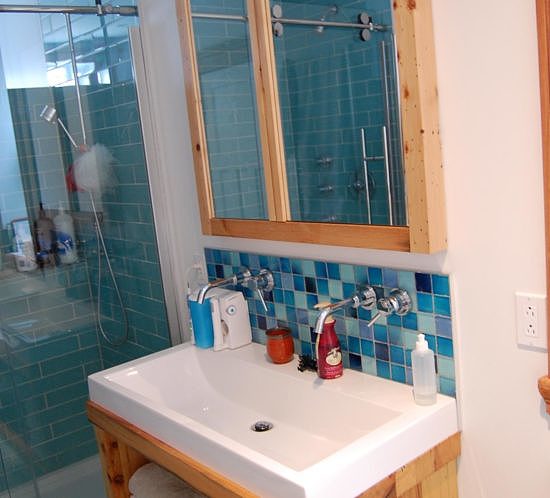 reclaimed-wood-vanity